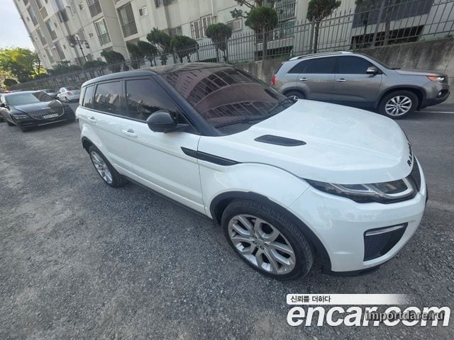 LAND ROVER RANGE ROVER EVOQUE 2017 — 132 000 км, белый, Корея — под ключ — фото 1