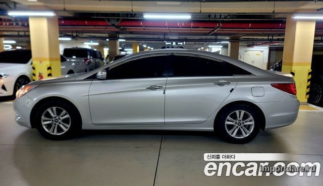 HYUNDAI SONATA 2011 — 228 431 км, серебристо-серый, Корея — под ключ — фото 5