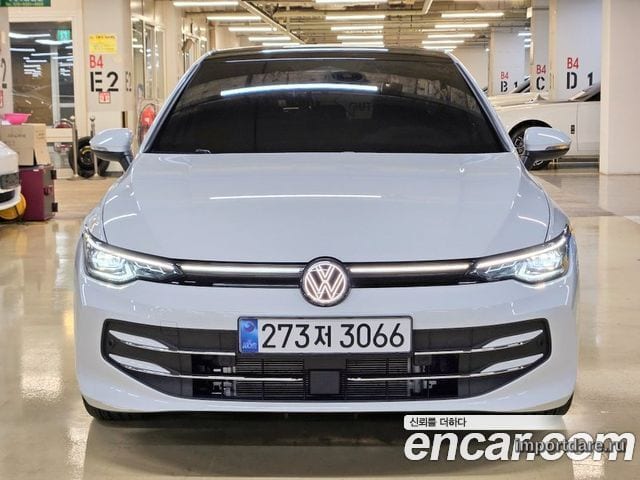 Volkswagen Golf интерьер
