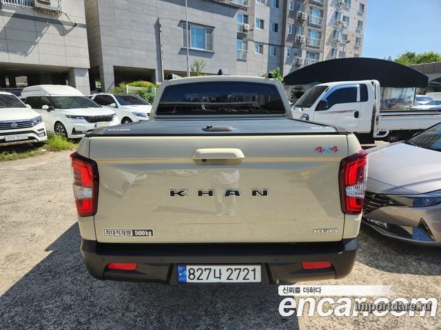 KGM Rexton Sports сзади