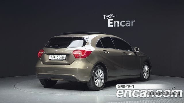 MERCEDES-BENZ A-CLASS W176 2014 — 105 199 км, коричневый, Корея — под ключ — фото 2