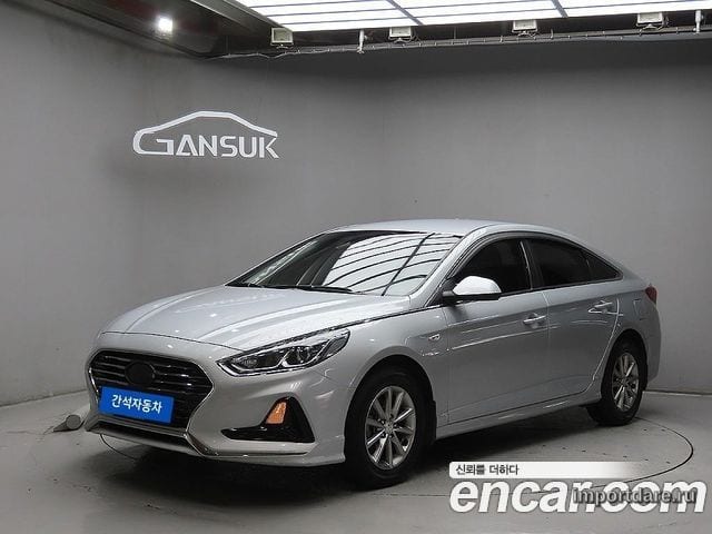HYUNDAI SONATA 2018 — 333 450 км, серебристо-серый, Корея — под ключ — фото 1