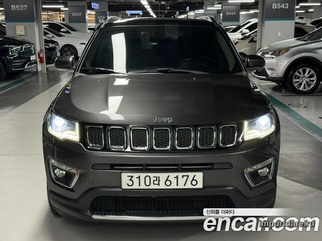 JEEP COMPASS 2019 — 78 523 км, серый, Корея — под ключ — фото 1