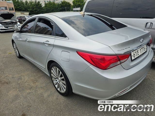 HYUNDAI SONATA THE BRILLIANT 2013 — 78 800 км, серебристый, Корея — под ключ — фото 5