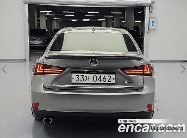 Lexus IS250 интерьер