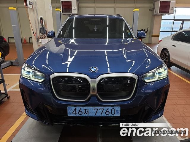 BMW iX 2025
