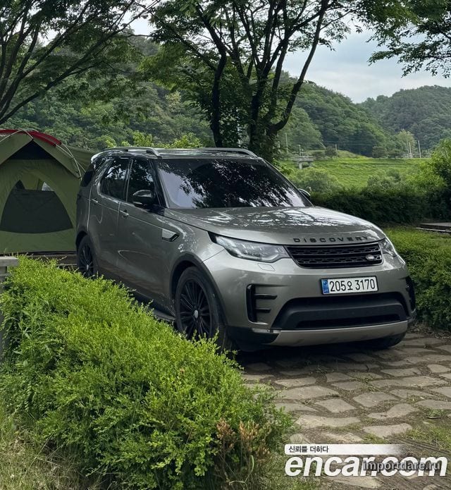 LAND ROVER DISCOVERY 5 2017 — 150 000 км, коричневый, Корея — под ключ — фото 1