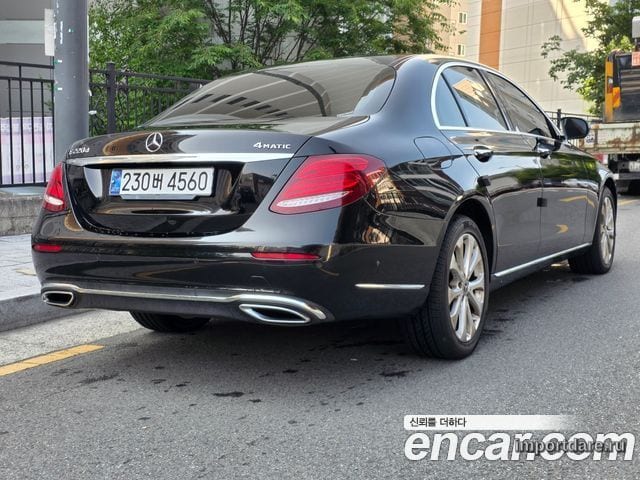MERCEDES-BENZ E-CLASS W213 2020 — 160 173 км, чёрный, Корея — под ключ — фото 2