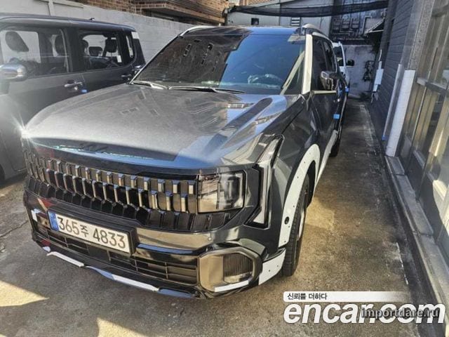 Kia Seltos сбоку