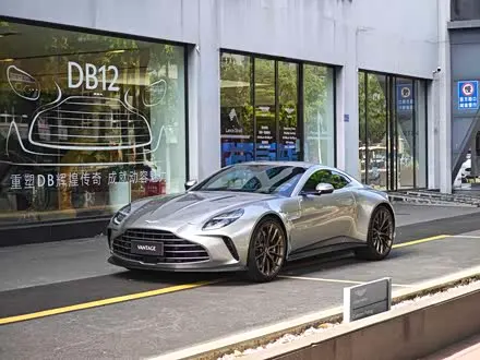 ASTON MARTIN V8 VANTAGE — из Китая под ключ