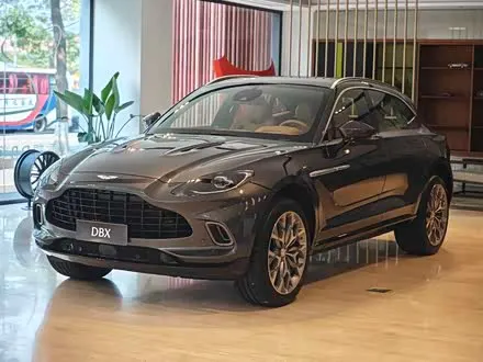 ASTON MARTIN DBX — из Китая под ключ