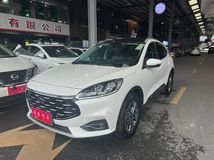 FORD ESCAPE 2020