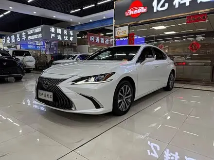 LEXUS ES — из Китая под ключ