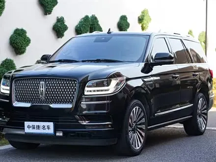 LINCOLN NAVIGATOR 2020