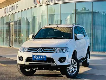 MITSUBISHI PAJERO SPORT — из Китая под ключ