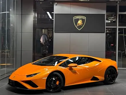 LAMBORGHINI HURACAN 2020