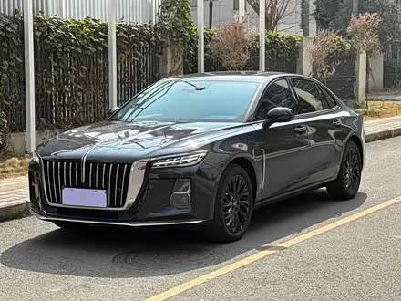 HONGQI H5 — из Китая под ключ