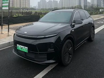 LI AUTO L6 — из Китая под ключ