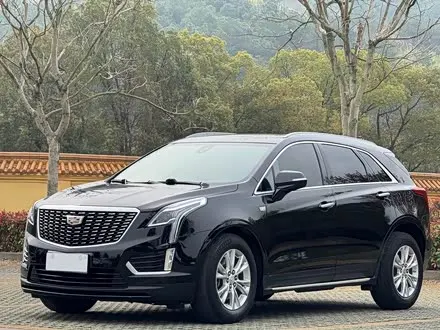 CADILLAC XT5 — из Китая под ключ