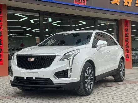 CADILLAC XT5 — из Китая под ключ