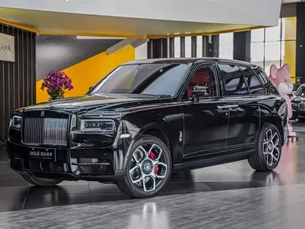 ROLLS-ROYCE CULLINAN 2022