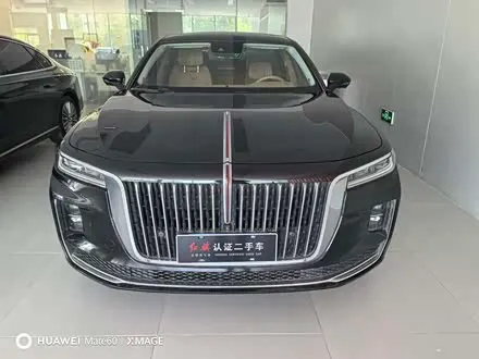 HONGQI H9 — из Китая под ключ