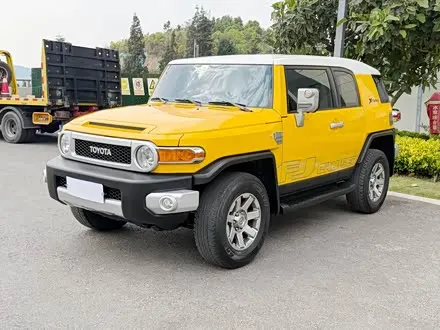 TOYOTA FJ CRUISER — из Китая под ключ