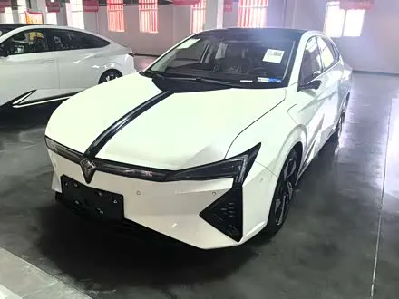 IM MOTORS LINGXI L — из Китая под ключ