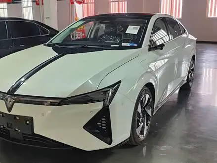 IM MOTORS LINGXI L — из Китая под ключ