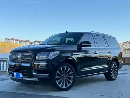 LINCOLN NAVIGATOR 2018
