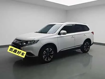 MITSUBISHI OUTLANDER — из Китая под ключ