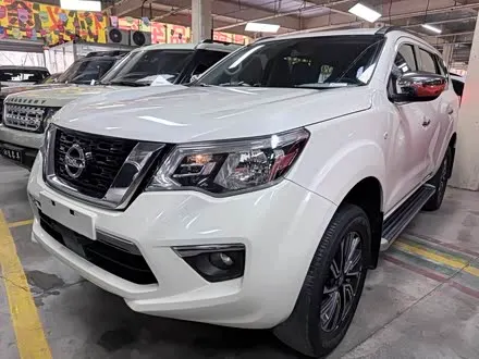 NISSAN TERRA 2020