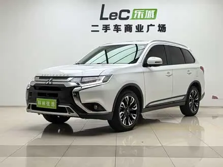 MITSUBISHI OUTLANDER — из Китая под ключ