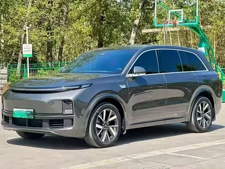 LI AUTO L8 — из Китая под ключ