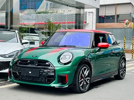 MINI JCW — из Китая под ключ