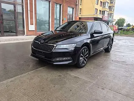 SKODA SUPERB 2023