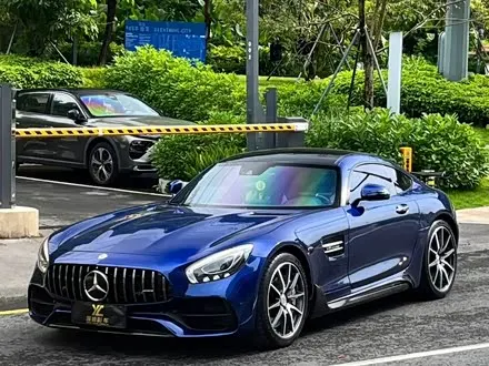 MERCEDES-AMG GT 2019