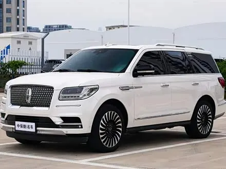 LINCOLN NAVIGATOR — из Китая под ключ