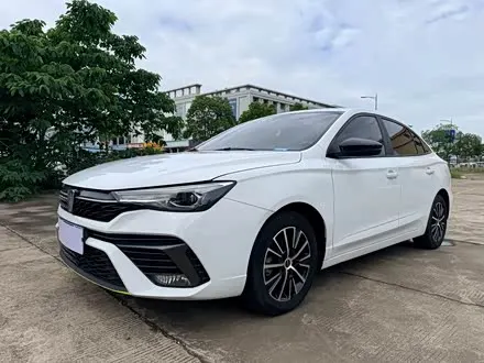 ROEWE I5 — из Китая под ключ