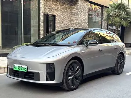 LI AUTO I6 — из Китая под ключ
