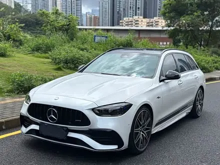 MERCEDES-BENZ C-CLASSAMG 2024