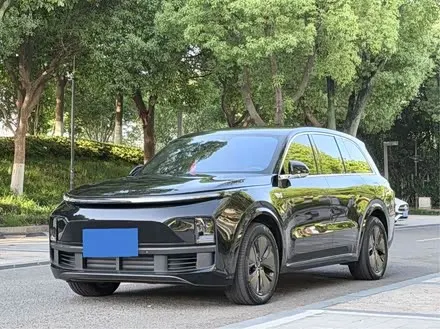 LI AUTO L8 — из Китая под ключ