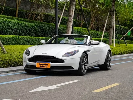 ASTON MARTIN DB11 — из Китая под ключ