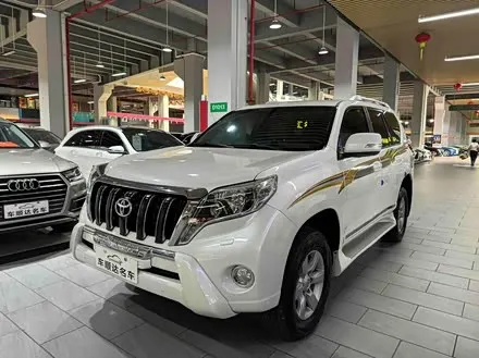 TOYOTA PRADO 2014