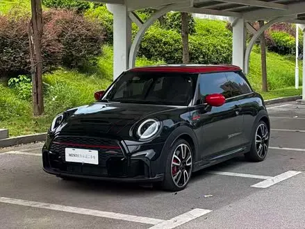 MINI JCW — из Китая под ключ