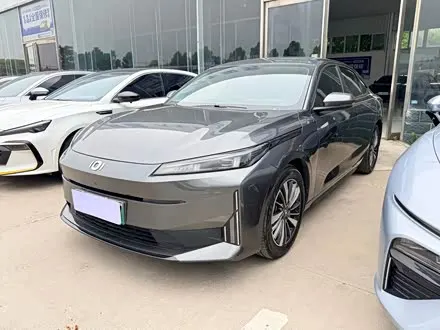 CHANGAN QIYUAN A05 — из Китая под ключ