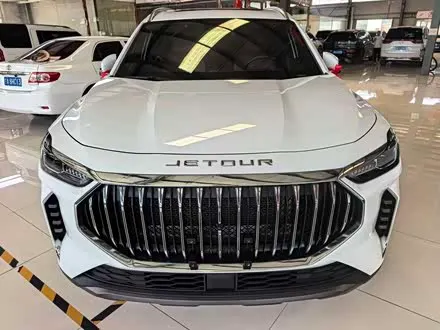 JETOUR X70 PLUS — из Китая под ключ