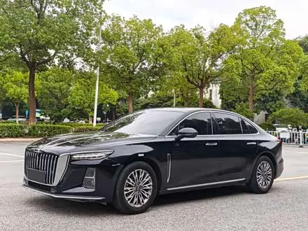 HONGQI H5 — из Китая под ключ