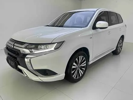 MITSUBISHI OUTLANDER — из Китая под ключ