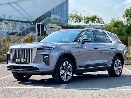 HONGQI E-HS9 — из Китая под ключ